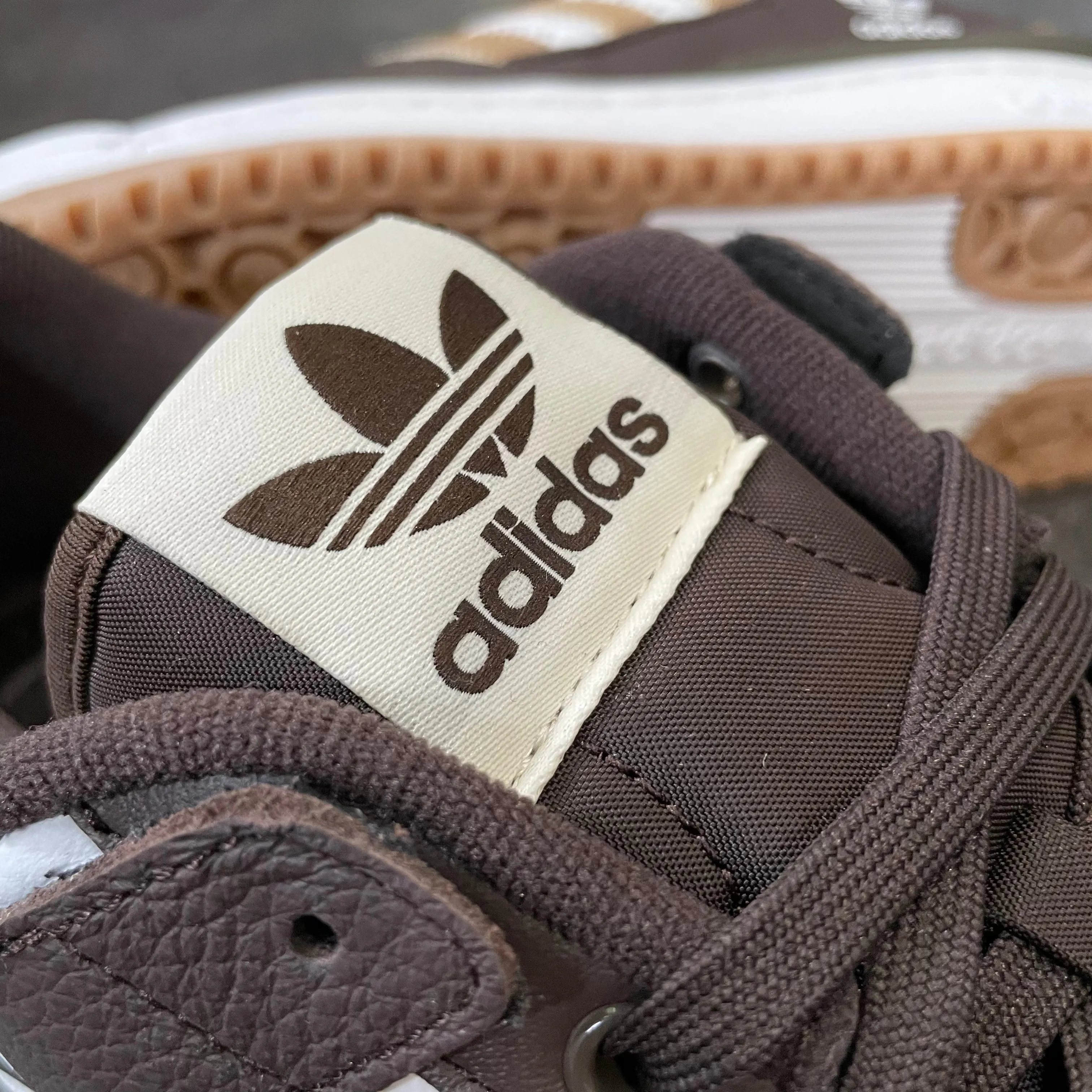 Adidas Forum 84 Low ADV Dark Brown/White