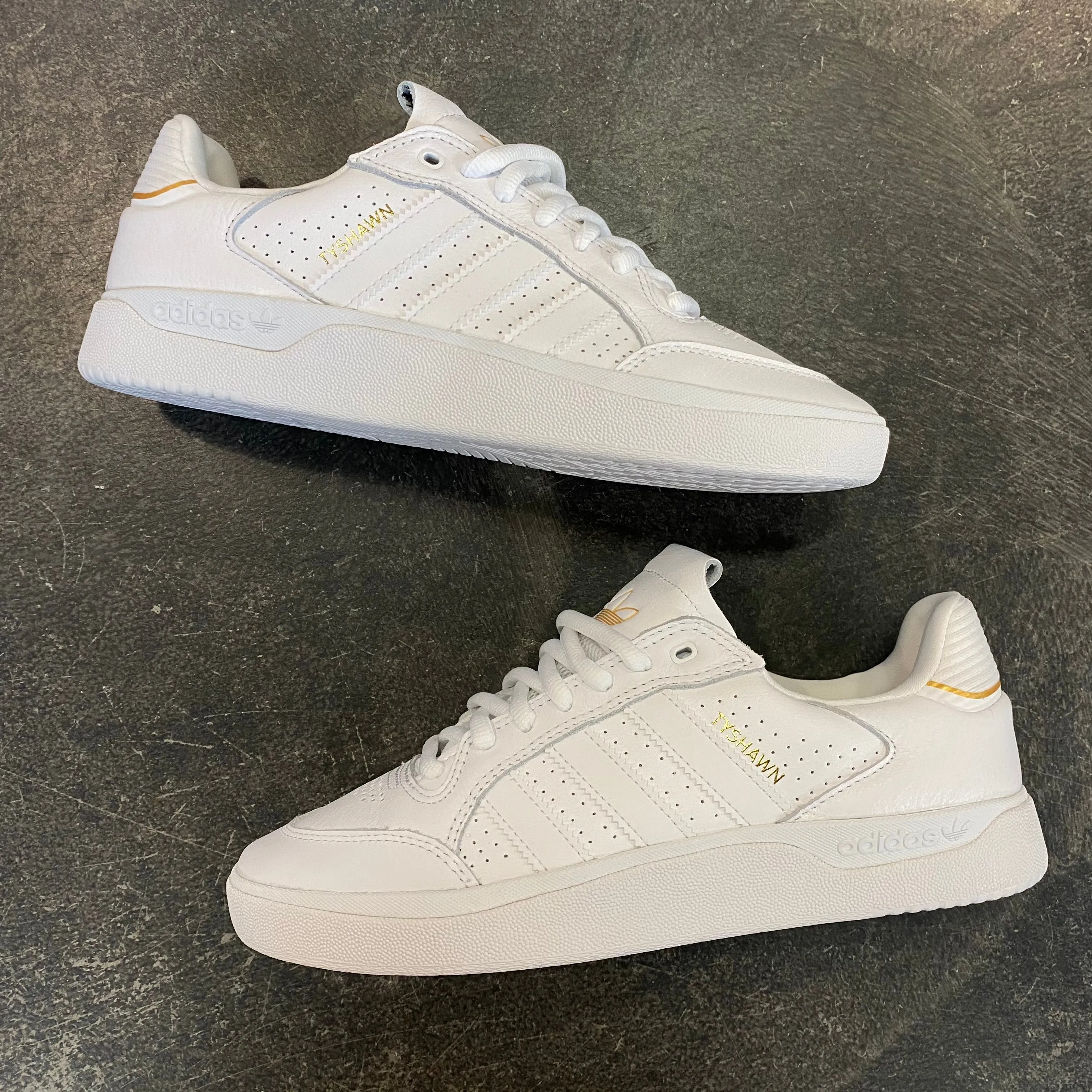 Adidas Tyshawn Low White/White/Gold